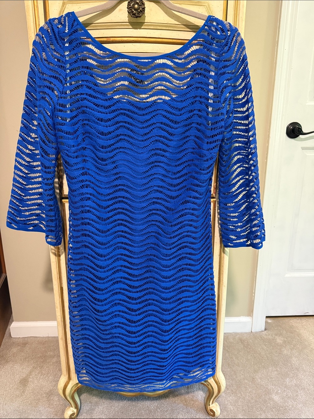 Lilly Pulitzer Sapphire blue Topanga Wave lace overlay Dress size Medium